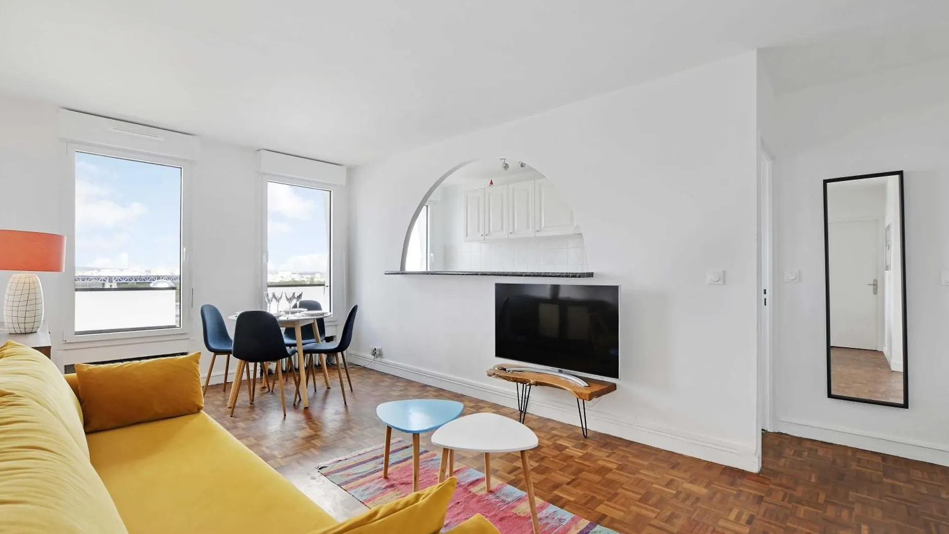 Amazing Panoramic View Facing Parc De La - 4p Apartment Paris