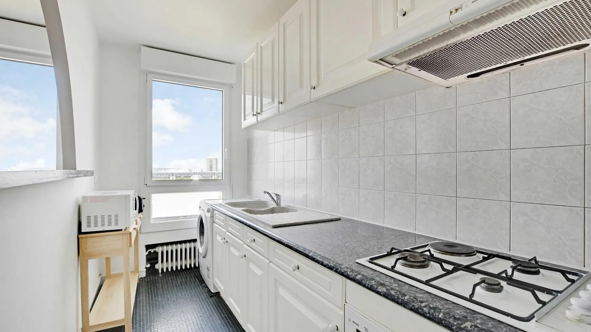 Amazing Panoramic View Facing Parc De La - 4p Apartment *